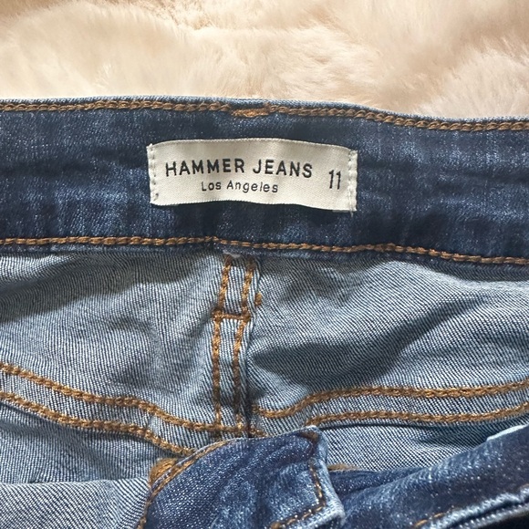 Distressed jeans 👖🌟 - Picture 6 of 8